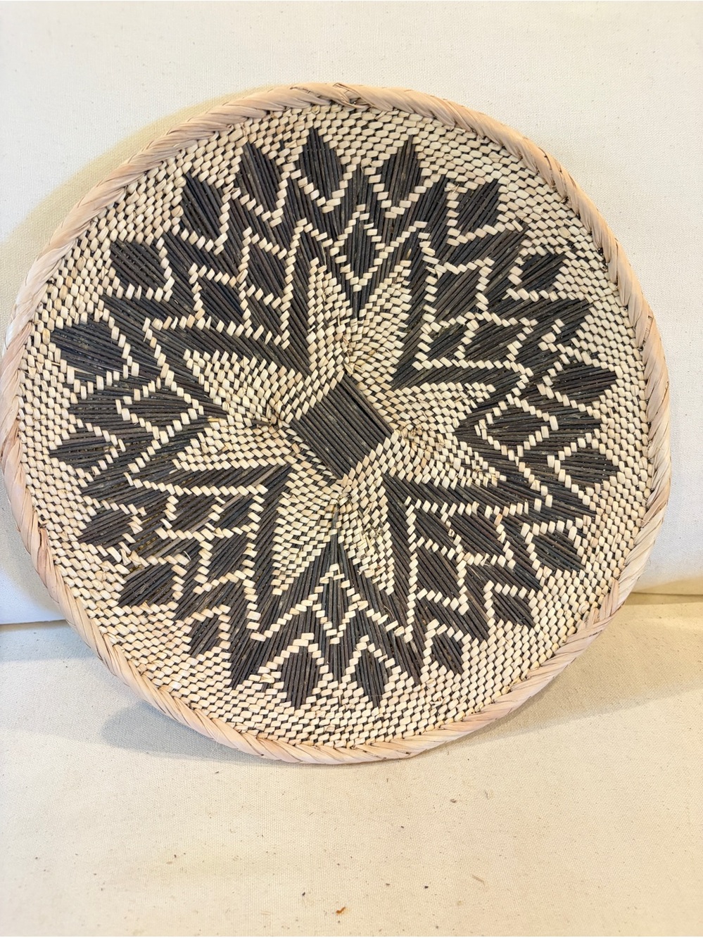 NEW African Woven Basket. Tonga people of Zambia 13.5” Across